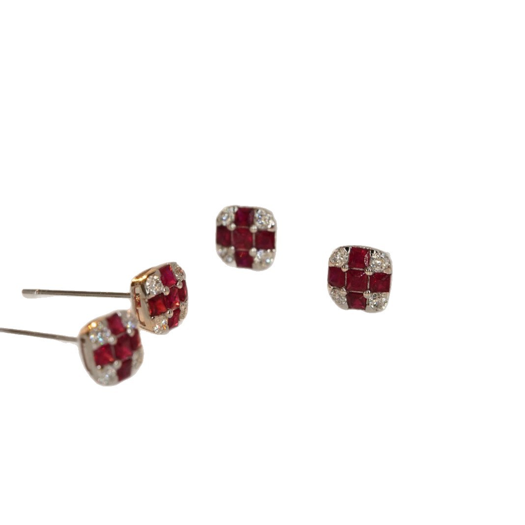 Sweet Square Platinum Pt900 Inlaid with Rubies and Full Diamond Earrings for Daily Ear Piercing and Ear Bone Nails for Women
