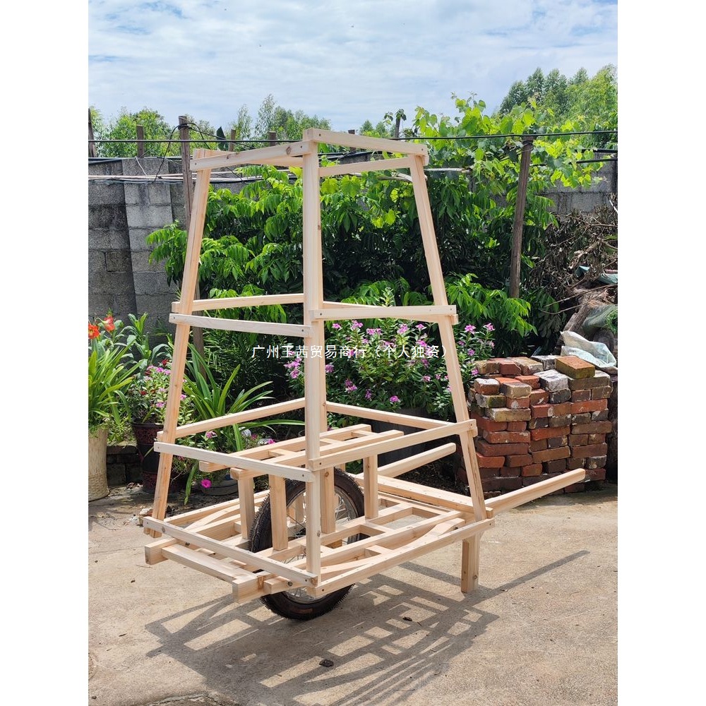 Mobile Intangible Cultural Heritage Fish Lantern Cart, Dragon Lantern Cart, Traditional Lantern Cart, Traditional Culture, Folk Culture, Traditional Festival Peddler Cart