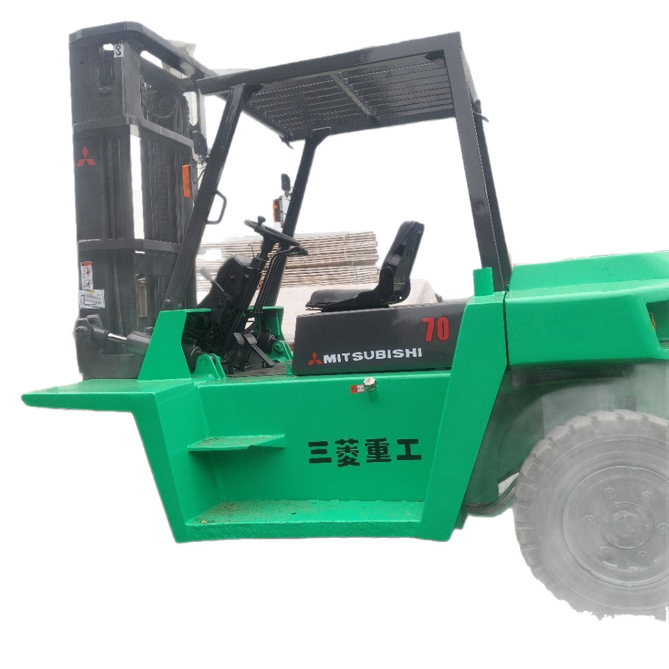 Foreign Trade Direct Sales Japanese Mitsubishi 7-Ton Used Forklift Can Be Exported with Adjustable Forks Nationwide Free Shipping