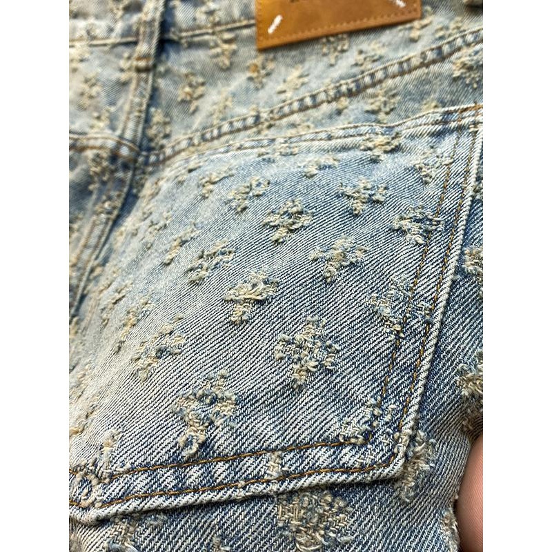 2025 American New Style Denim Shorts Men's Summer Loose Straight Ripped Jacquard High-End Five-Point Medium Pants