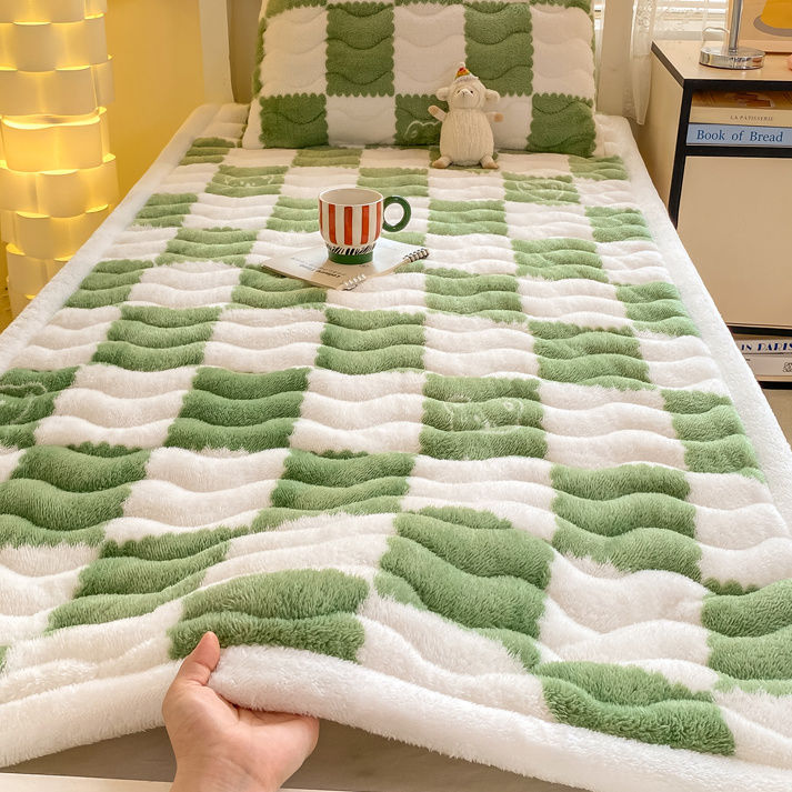 New Thickeneded Milk Velvet Mattress Student Dormitory Single Bedding Pad Bottom Fleece-Lined Bed Sheets Bed Cover Blanket Mattress