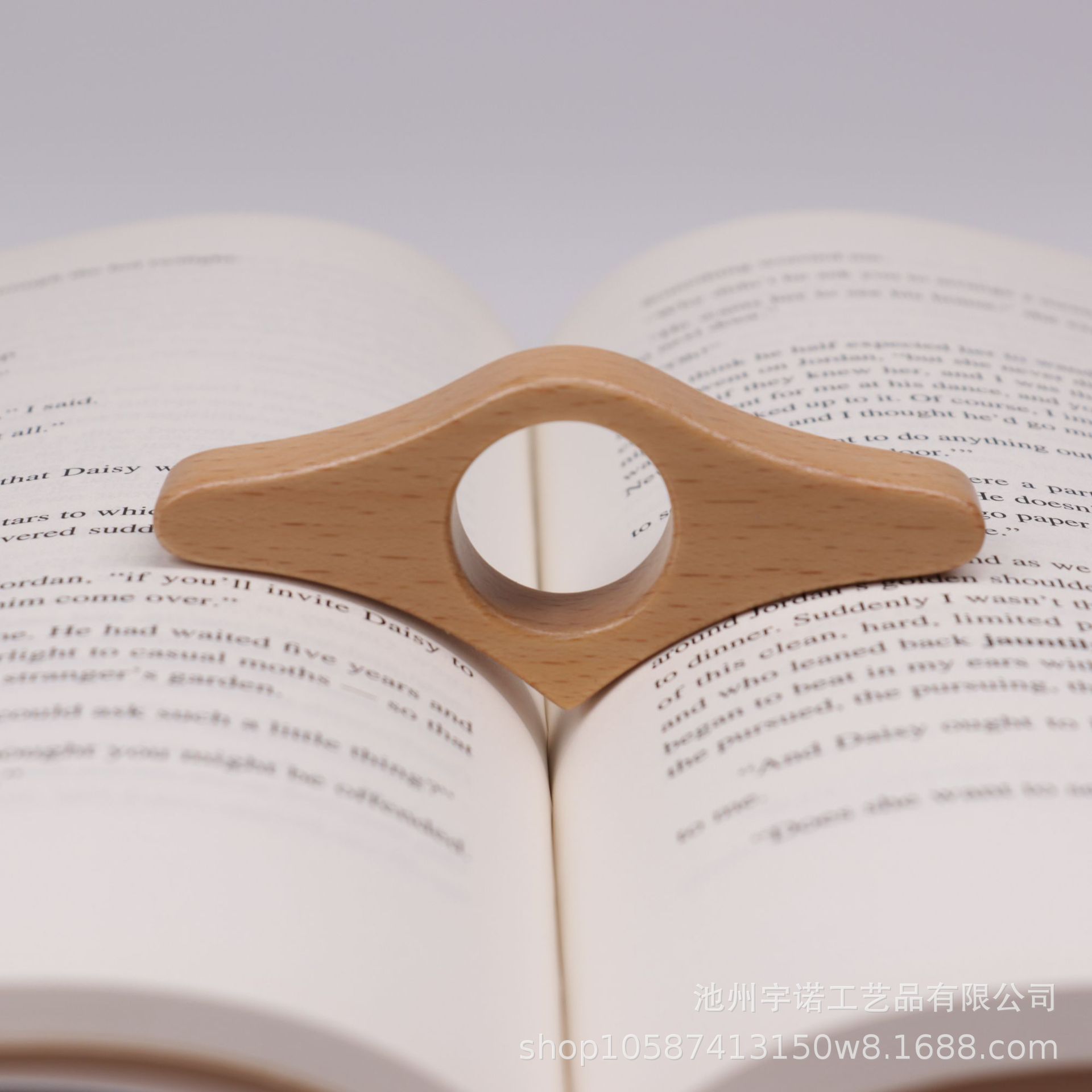 Cross-border Book Page Holder Solid Wood Thumb Book Support One-handed Reading Finger Ring Book Page Clamp Press