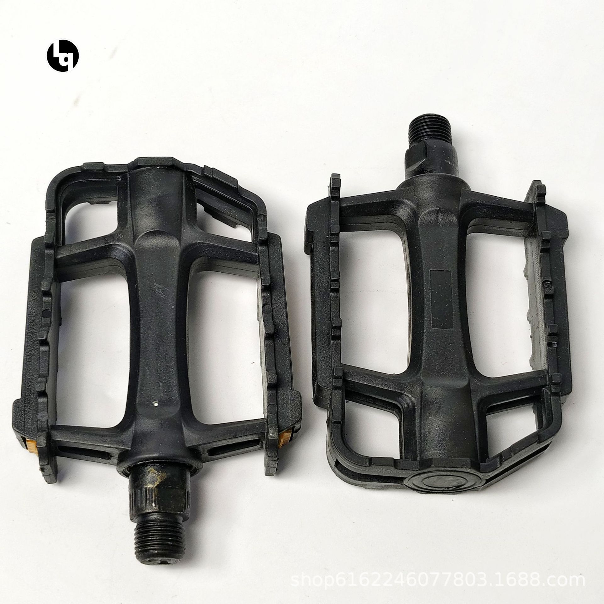 Imitation aluminum alloy mountain bike pedal manufacturers bicycle mountain bike folding bike pedals ball pedals wholesale