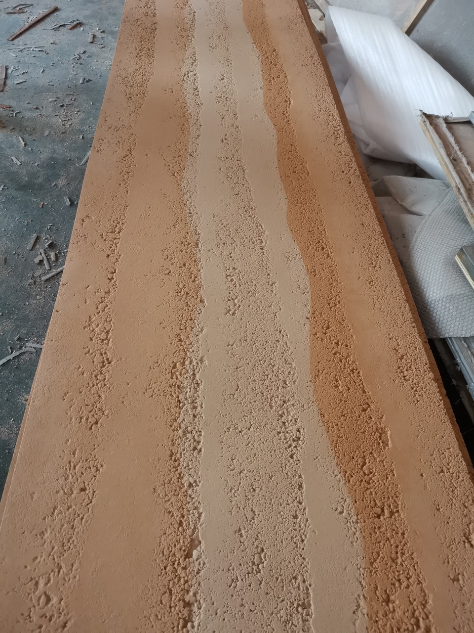 Трехцветная градиентная плита из утрамбованной земли, огнестойкая и влагостойкая