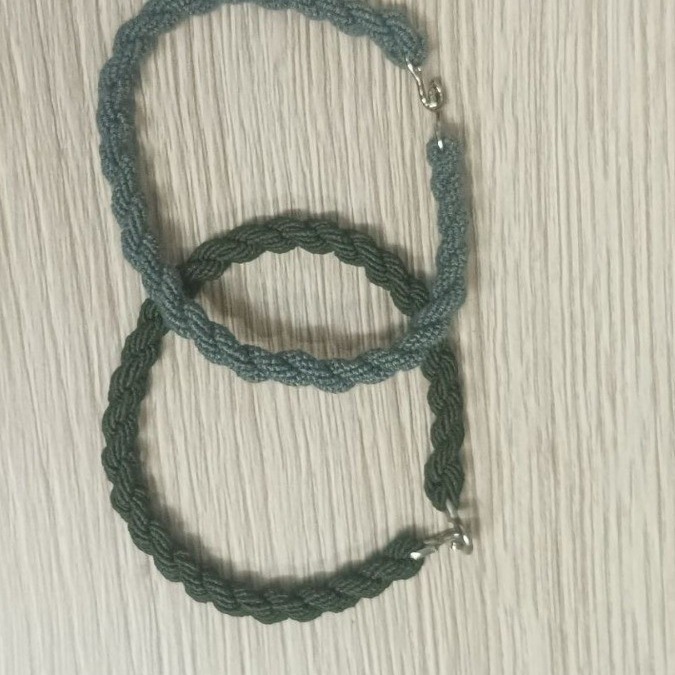 Производитель предлагает леггинсы с веревкой и эластичные брюки для активного отдыха