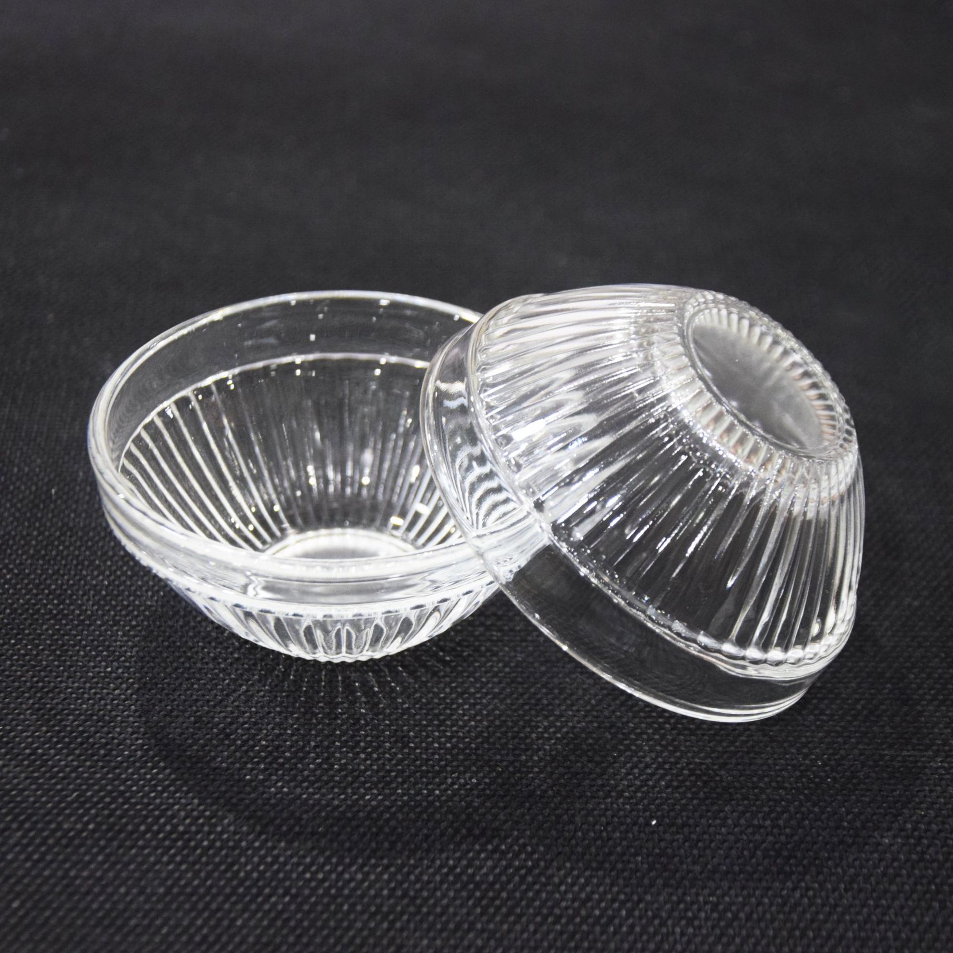 Wholesale Bowl, Beauty Salon Essential Oil Bowl, Transparent Glass Wax Small Bowl, Kitchen Condiment Dish, Soy Sauce Dish, Vinegar Dish