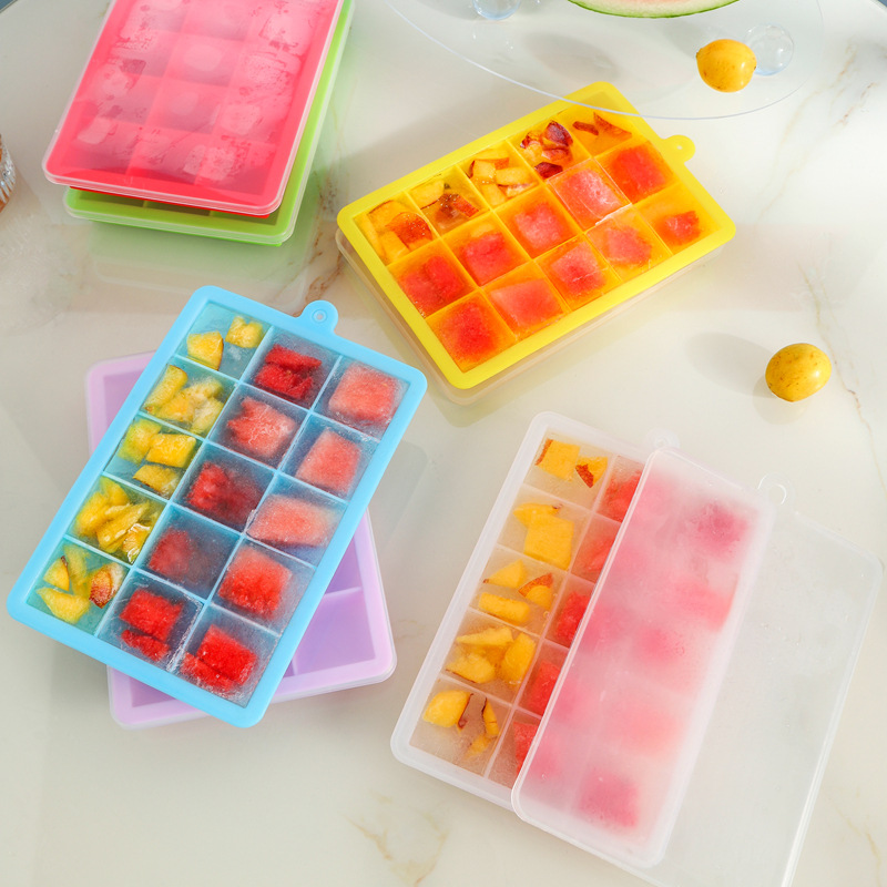 Wholesale 15 grid ice box with lid household food grade ice box 24 grid square ice cube silicone ice mold