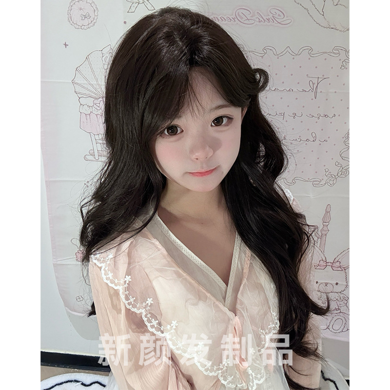 New Yan Wig [Heart Ruth] Eight-character Bangs Black Tea Color Internet Celebrity Long Curly Hair Temperament Natural Full Headgear