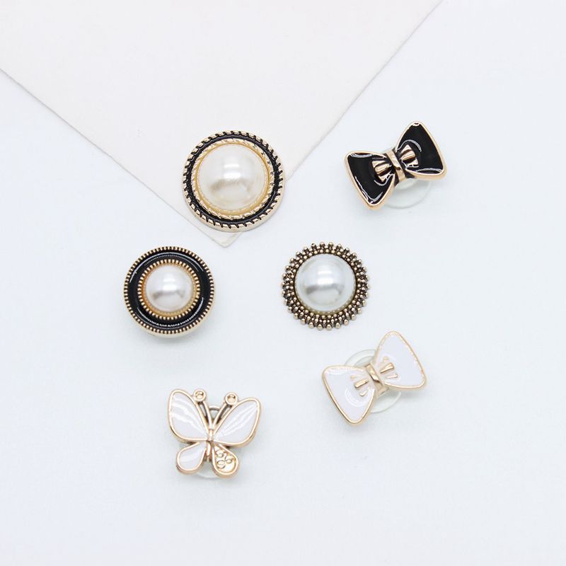 Kwai Sha cross-border resin Camellia pearl flower drop oil butterfly hole shoes buckle diy accessories shoes flower accessories hair accessories