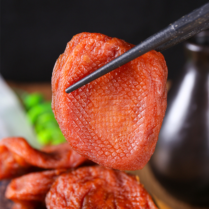 Pour steamed dried apples Aksu specialty dried fruits wholesale a generation of chewy dried fruits snacks sweet dried apples