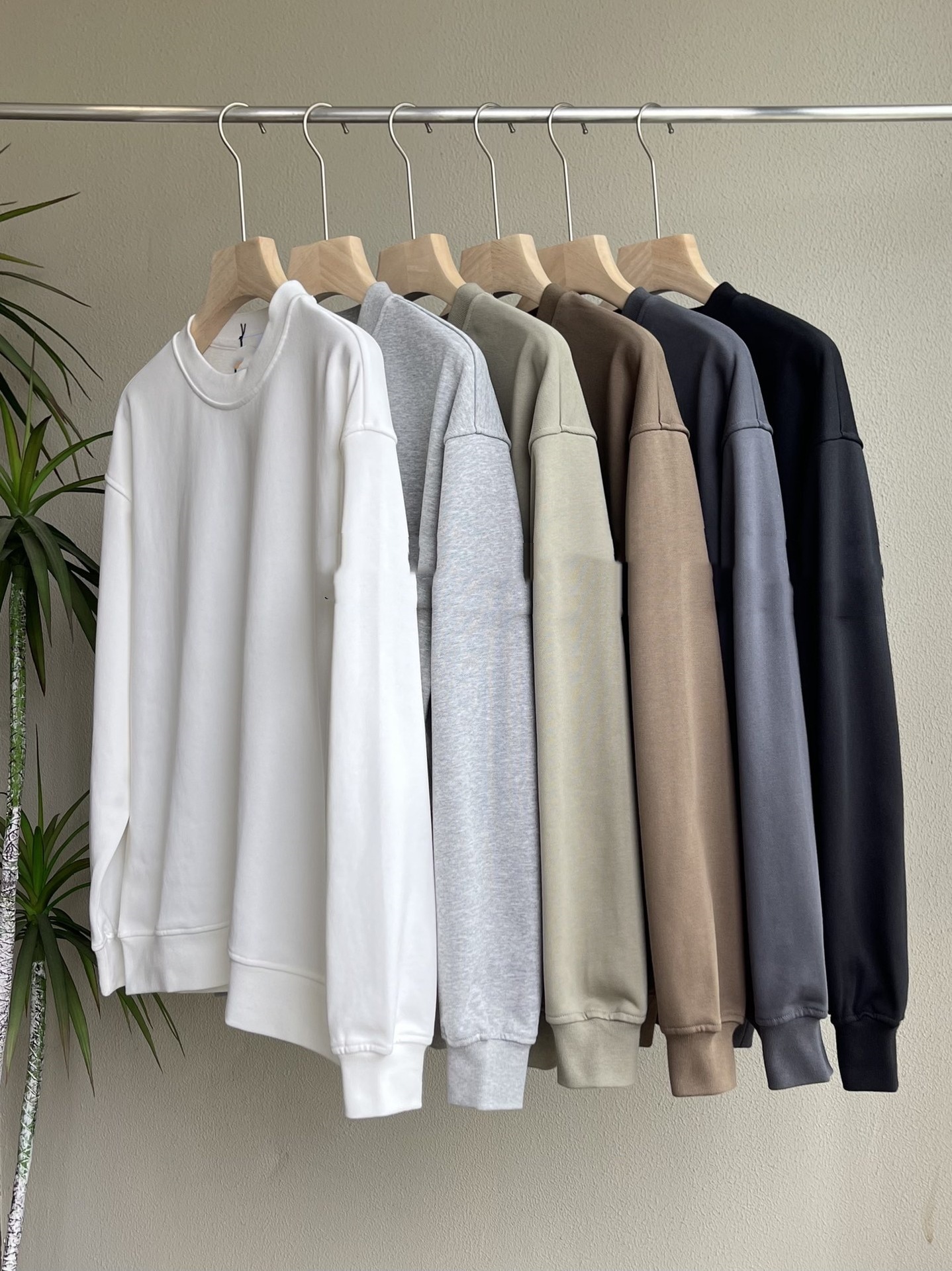 Round Necked Cuffband And Loop Hoodie Couple Round Neck Armband Trillet Sweatshirt Men