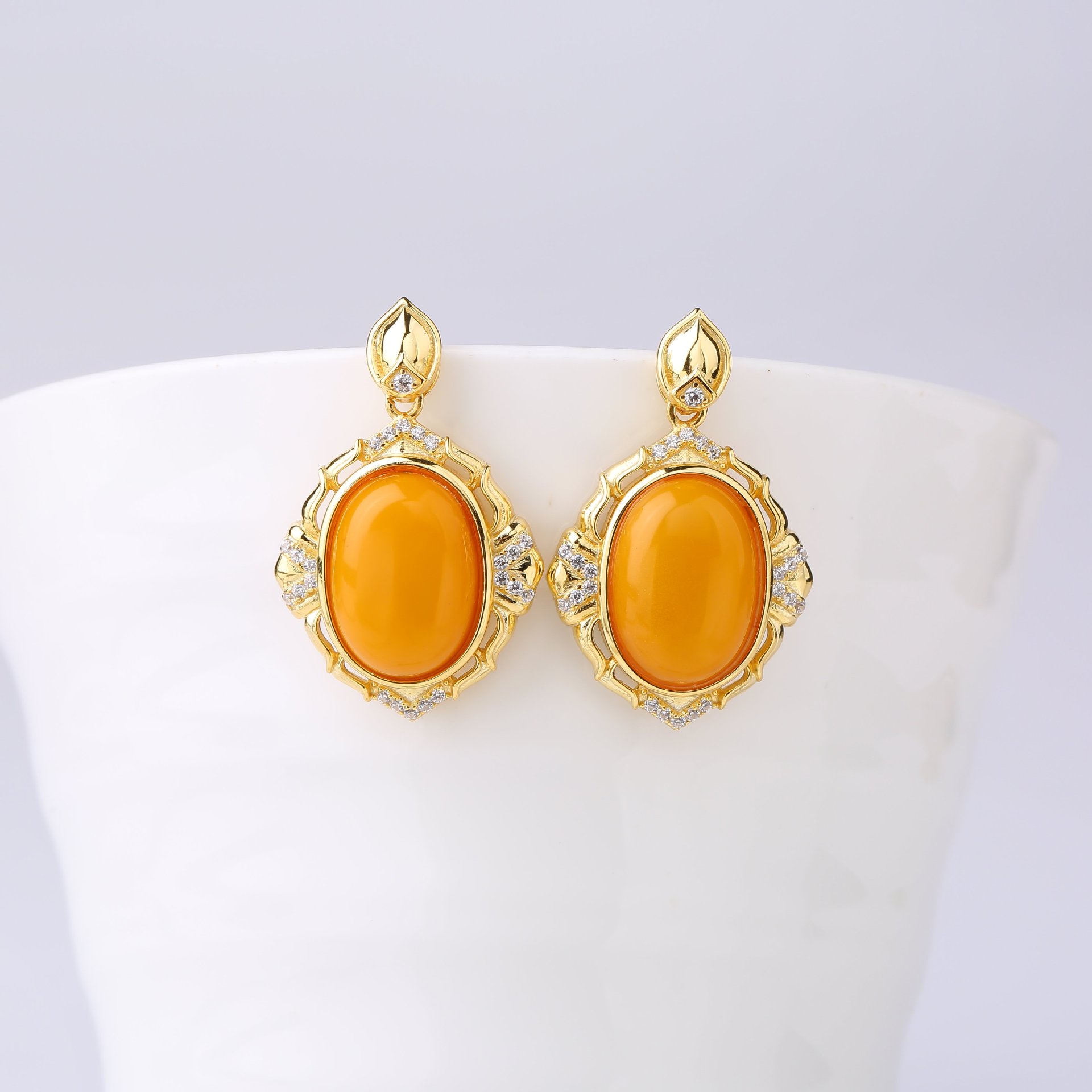 S925 Silver Natural Russian Amber Simple and Elegant Smooth Fashion Retro Set Pendant Earrings Ring