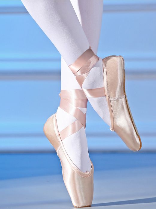 Wholesale Strappy Ballet Shoes, Toe Women's Dance Shoes, Performance Shoes, Children's Practice Dance Shoes, Adult Soft-Soled Pointe Shoes