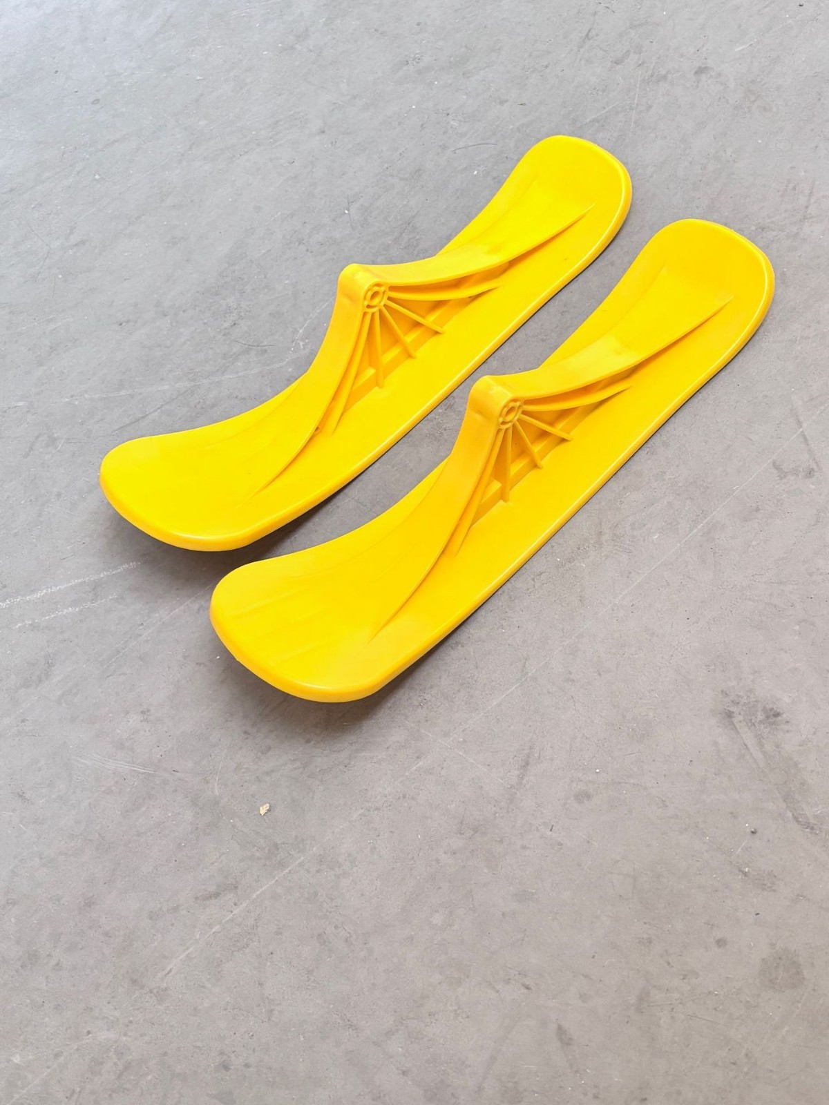 Children's and Adults' Dual-Purpose Ski Cart Accessories Two-In-One Ski Sled Ice Fishing Cart Sled Board Wheels Quick Delivery