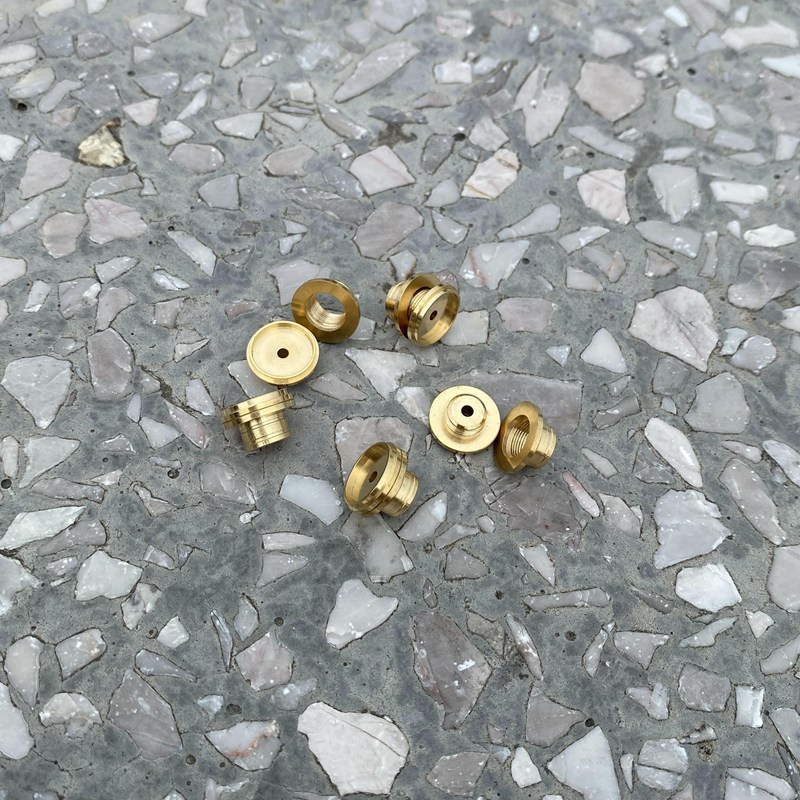 Ji Jin Ding Smoking Set Wholesale Ornaments Snuff Bottle Brass Accessories Inlay Brass Lid Stopper Hoist Copper Head