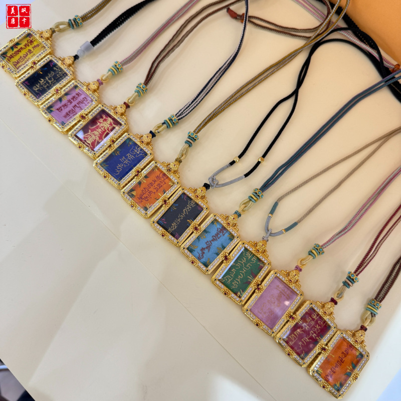 Новая ручная роспись священных текстов и мантр, ручная роспись, золочёная медь, полностью ручные буддийские амулеты, тибетский этнический стиль, мелкая танка оптом