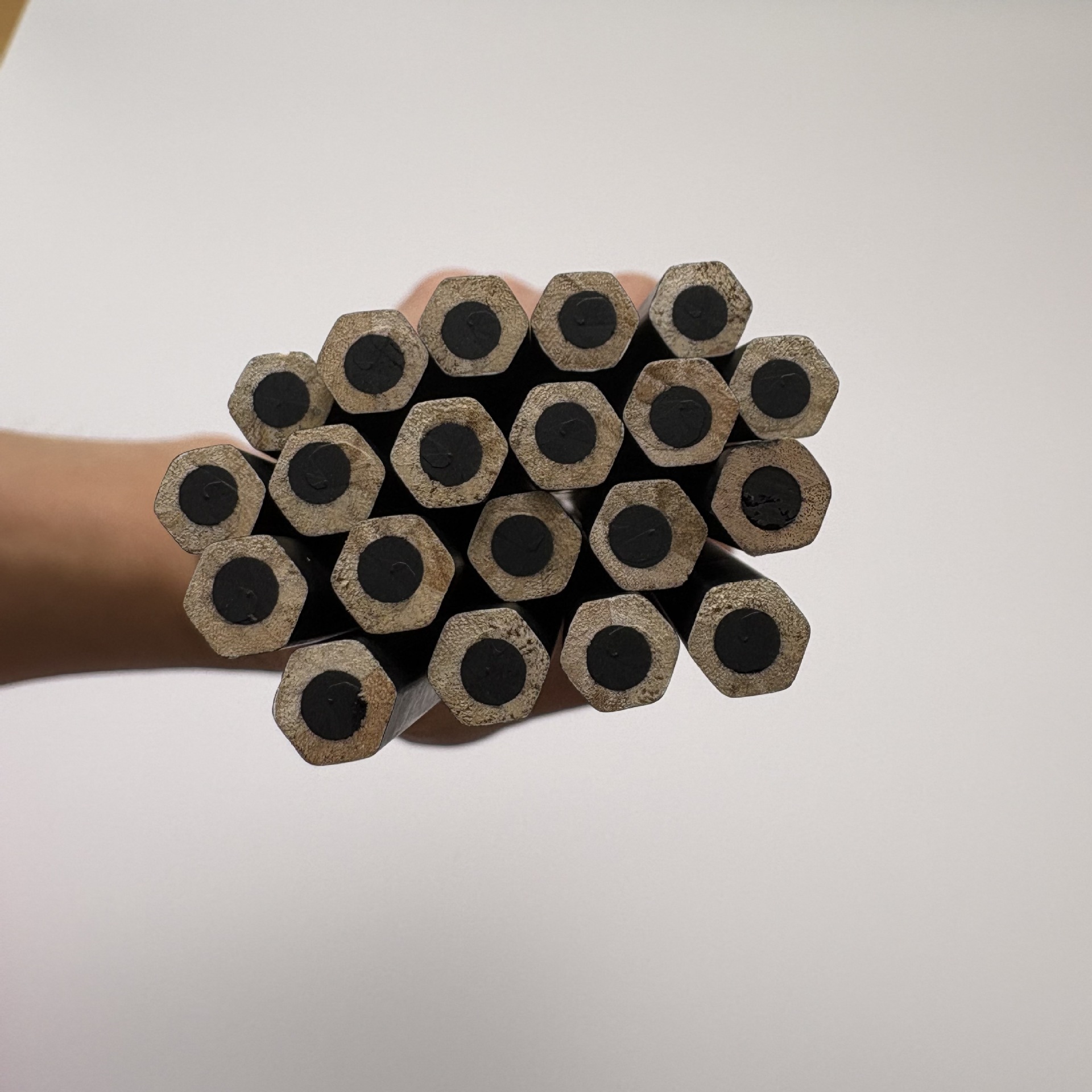 Charcoal Pencil Tail Goods Processing Hexagonal Rod Black Charcoal Pencil Sketch Art Student Charcoal Pencil Painting Student Charcoal Pencil