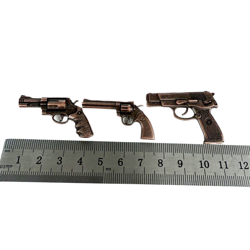 Doll House dollhouse Mini Model Soldier Miniature Props Accessories Metal Pistol Revolver Toy Gun New