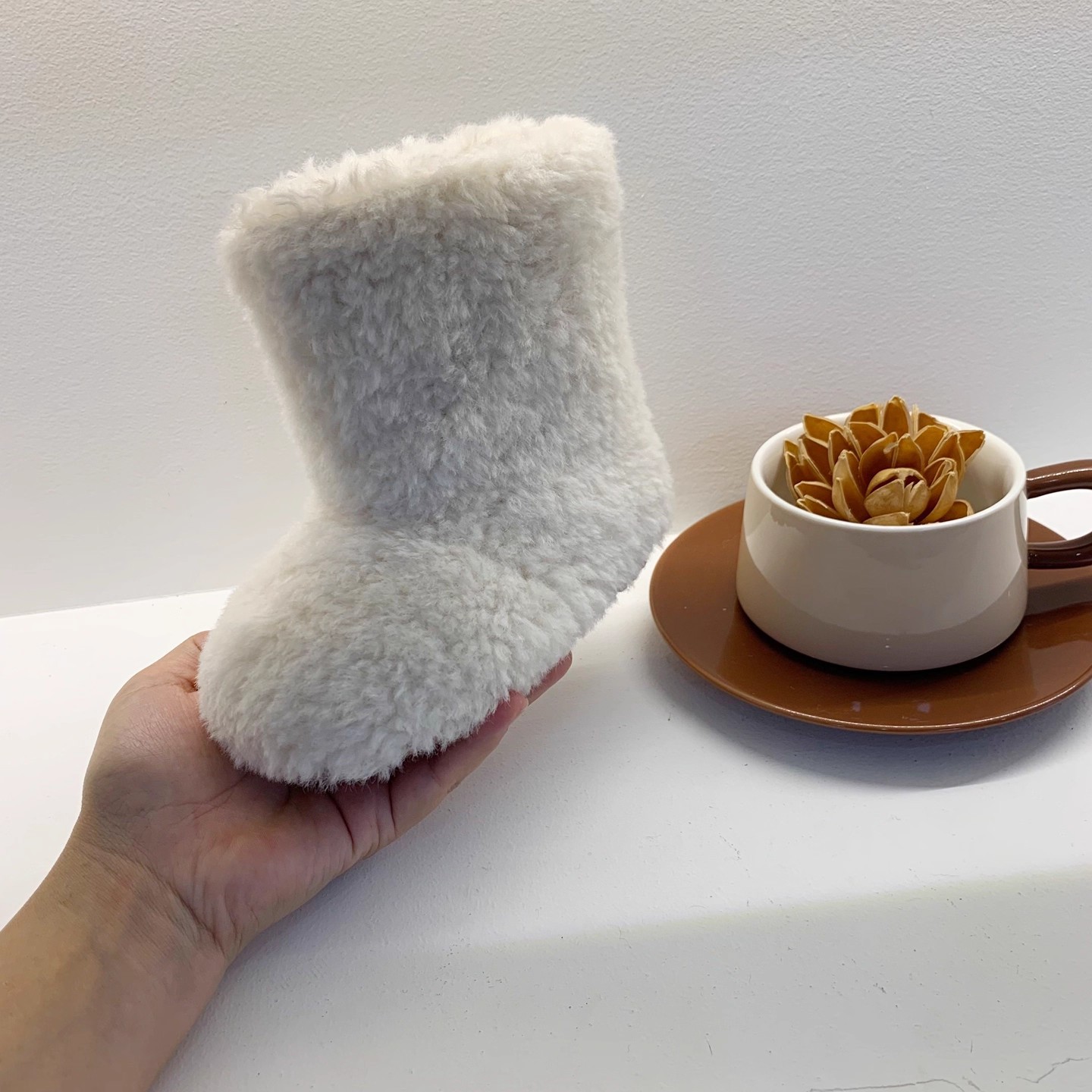 Korean Style Cute and Comfortable Kidsren's Furry Boots Winter New Fashion Fleece-Lined Warm Sleeves Fashionable Baby Cotton Boots