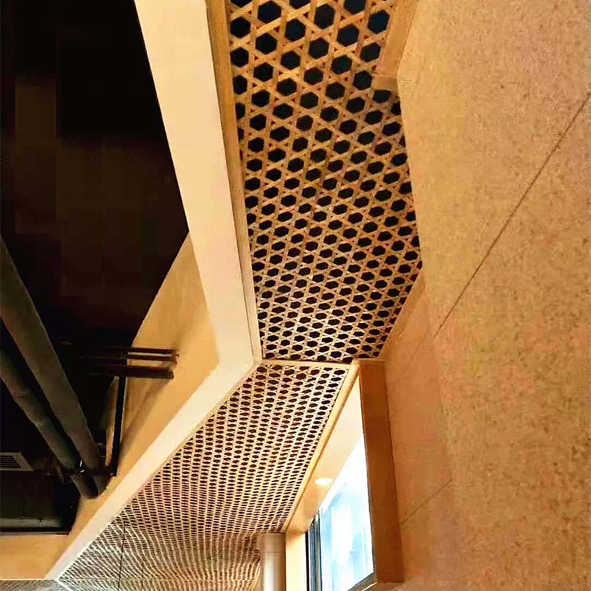 Factory bamboo woven green yellow decorative ceiling bamboo mat bamboo mat bamboo mat cross hexagonal herringbone mat carbonized dyeing