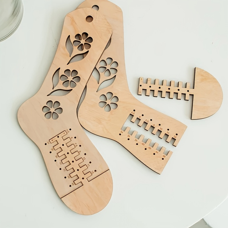 Cross-Border New Product DIY Knitted Socks Wooden Model Wooden Telescopic Knitted Socks Display Model Sock Pendant