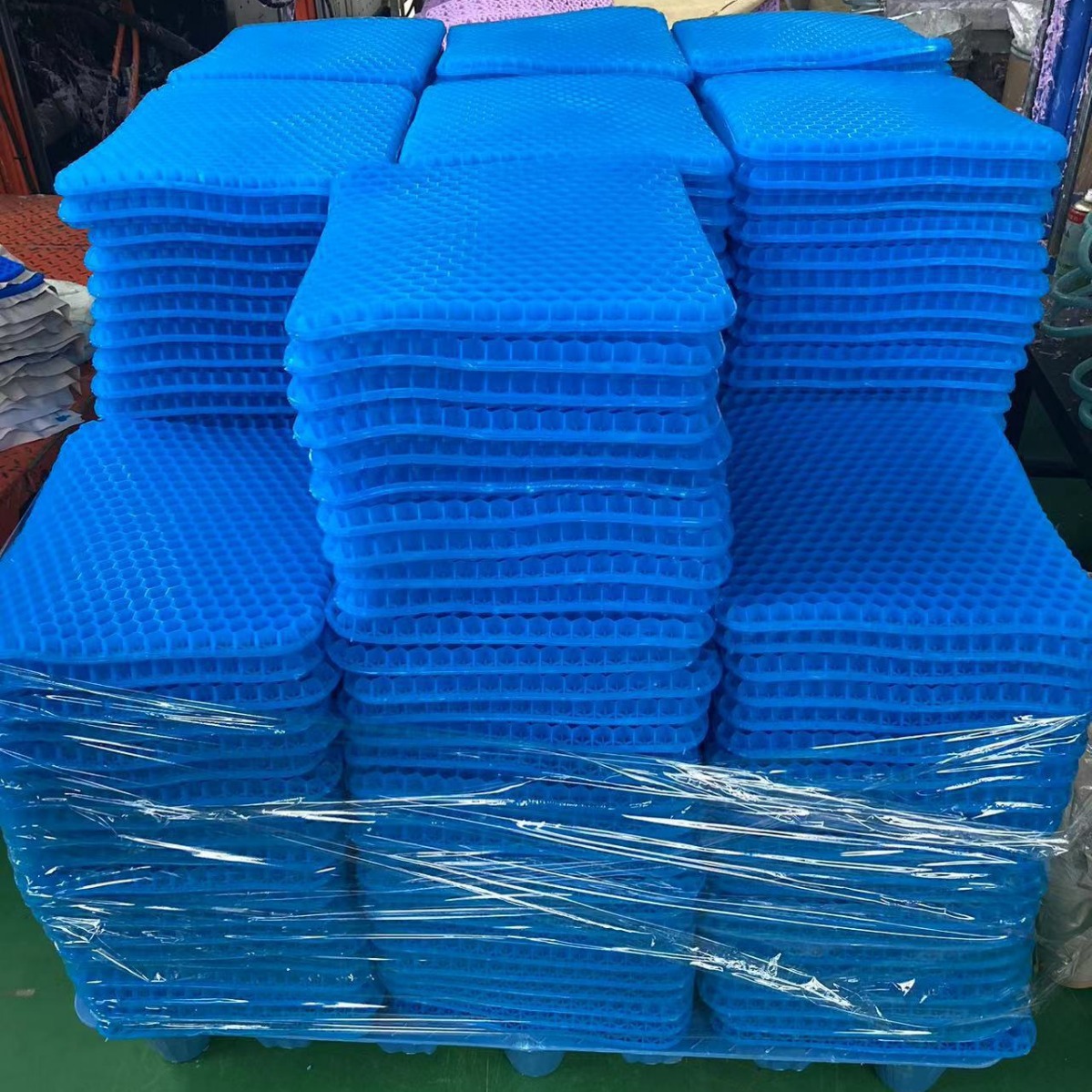 Wholesale summer ice pad Japanese honeycomb gel cushion office long-sitting silicone butt pad car cool seat cushion