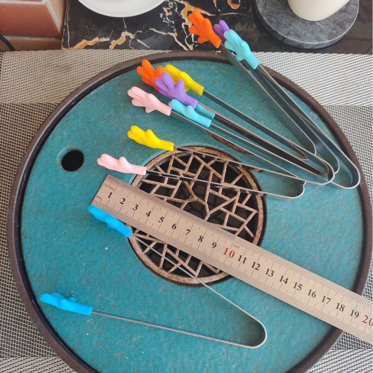 Factory in stock mini stainless steel silicone ice clip heart-shaped food clip palm silicone food clip sugar clip ice clip