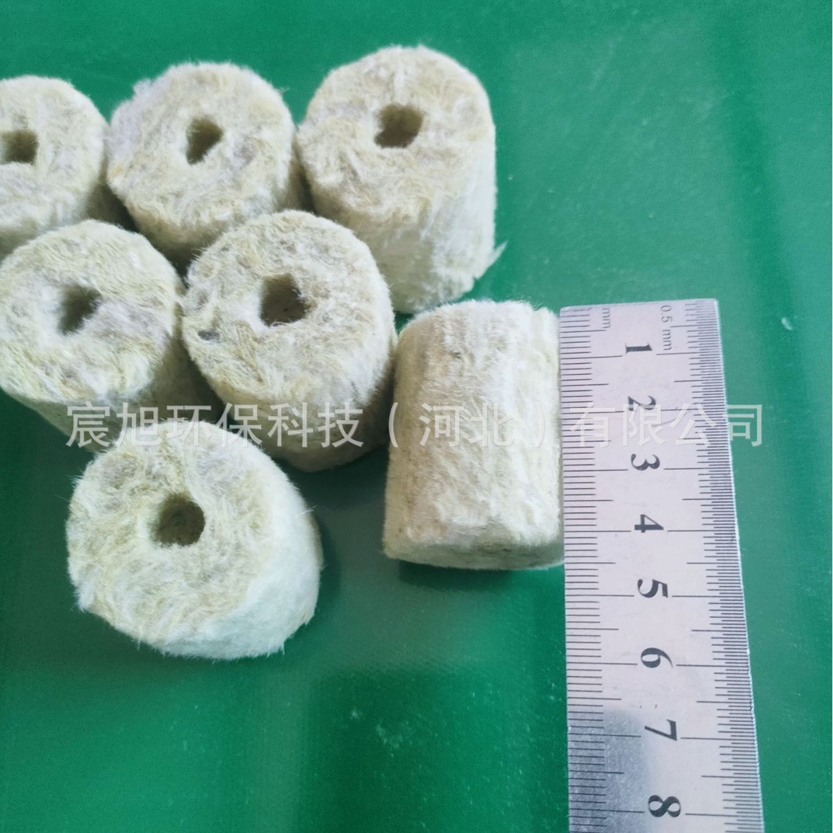 Factory Direct Supply of Upgraded Version 38*40 Hydroponic Vegetable Agricultural Hydroponic Rock Wool