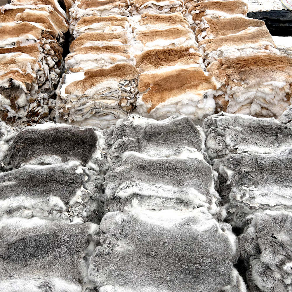 Ready Supply of Raw Materials, Whole Piece of Real Rabbit Skin, Car Mat, Knee Pads, Waist Pads, Warm Fur, Natural Blanket, Fur All in One