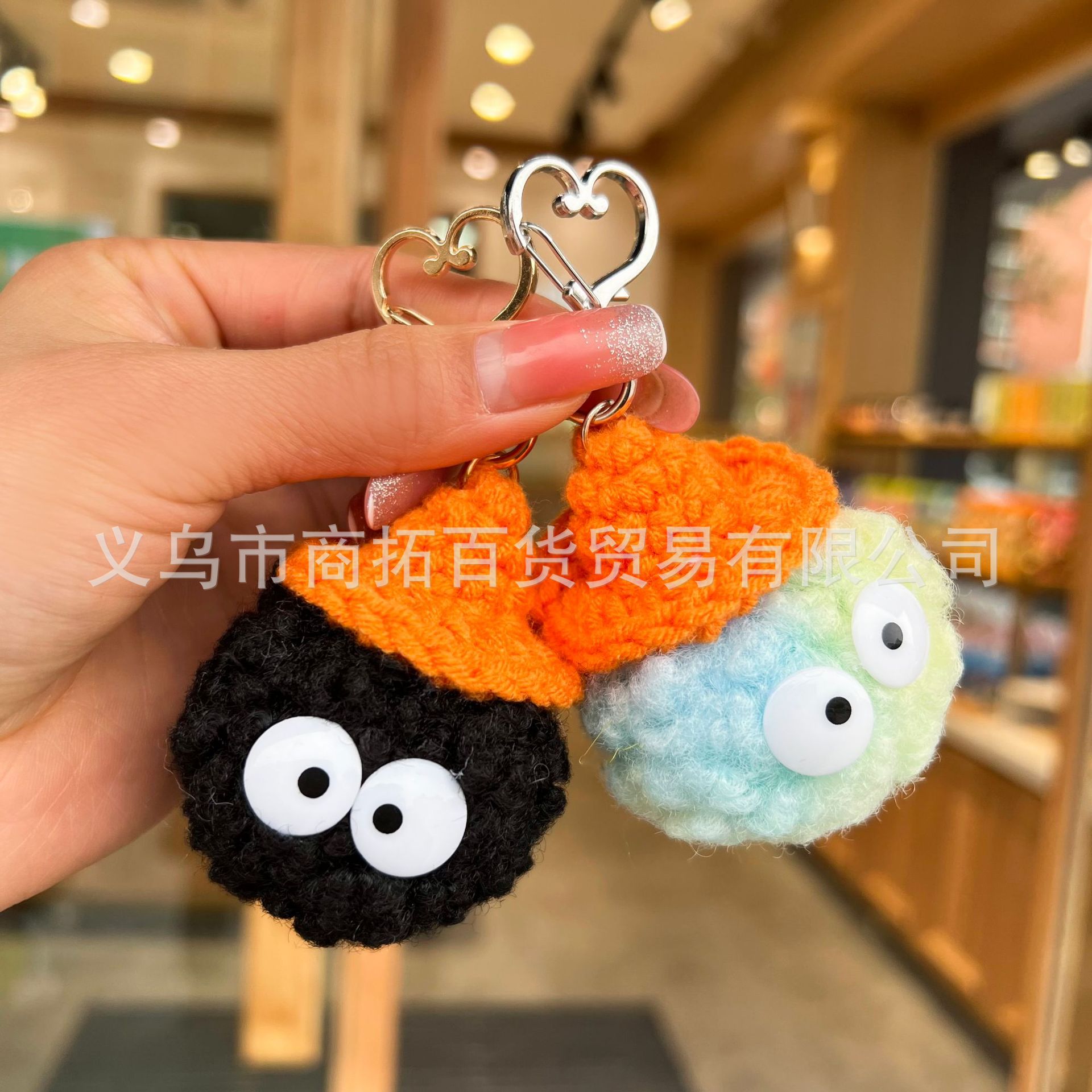 Halloween Cloak Pendant Decoration Coal Ball Pumpkin Shape Hair Ball Pendant Funny Brooch Pendant