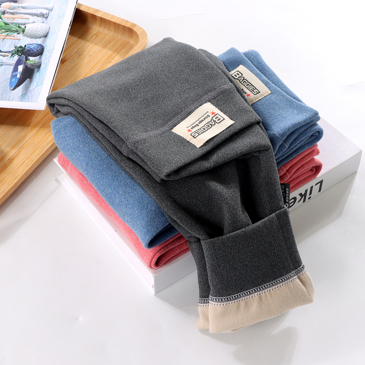 Children's Boneless Velvet Leggings, Autumn Pants, Warm Single-Piece Pants, Medium and Large Kidsren's Velvet Pants, Autumn and Winter