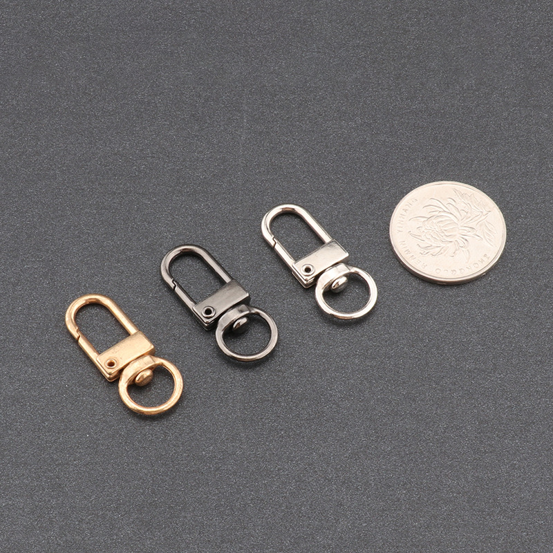 Factory spot mobile phone accessories key chain zinc alloy luggage buckle toy hardware accessories dog buckle spring buckle