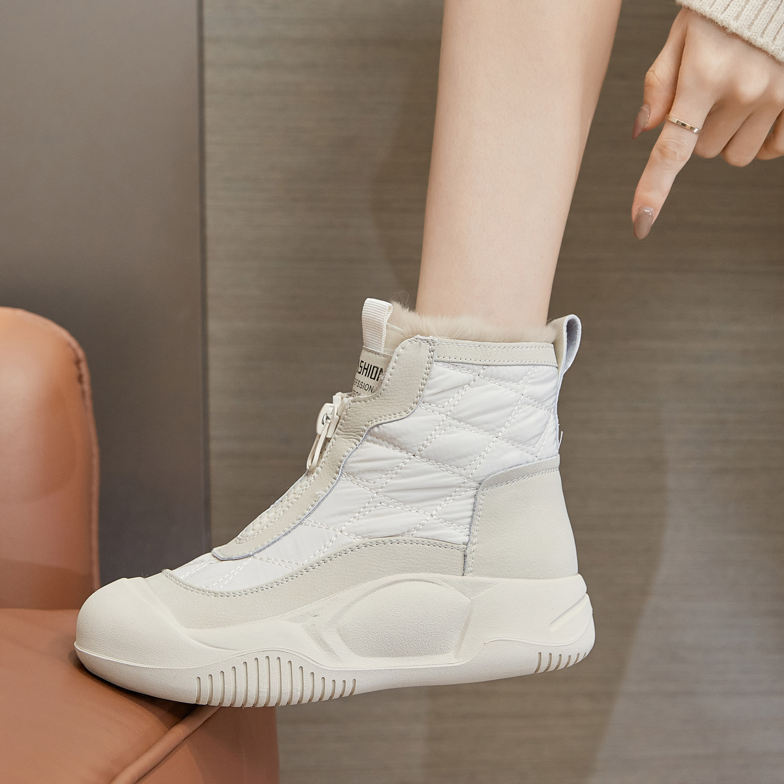 Снегоступы для женщин 2025 осень-зима новый стиль с молнией, утепленные короткие сапоги, зимние повседневные высокие толстосоленные обувь