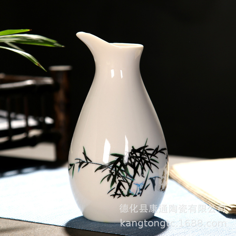 Creative One Pot 8 Cups Ceramic Wine Set Chinese White Wine Cup Flask Retro Wine Divider Gift Box Set Logo Gift