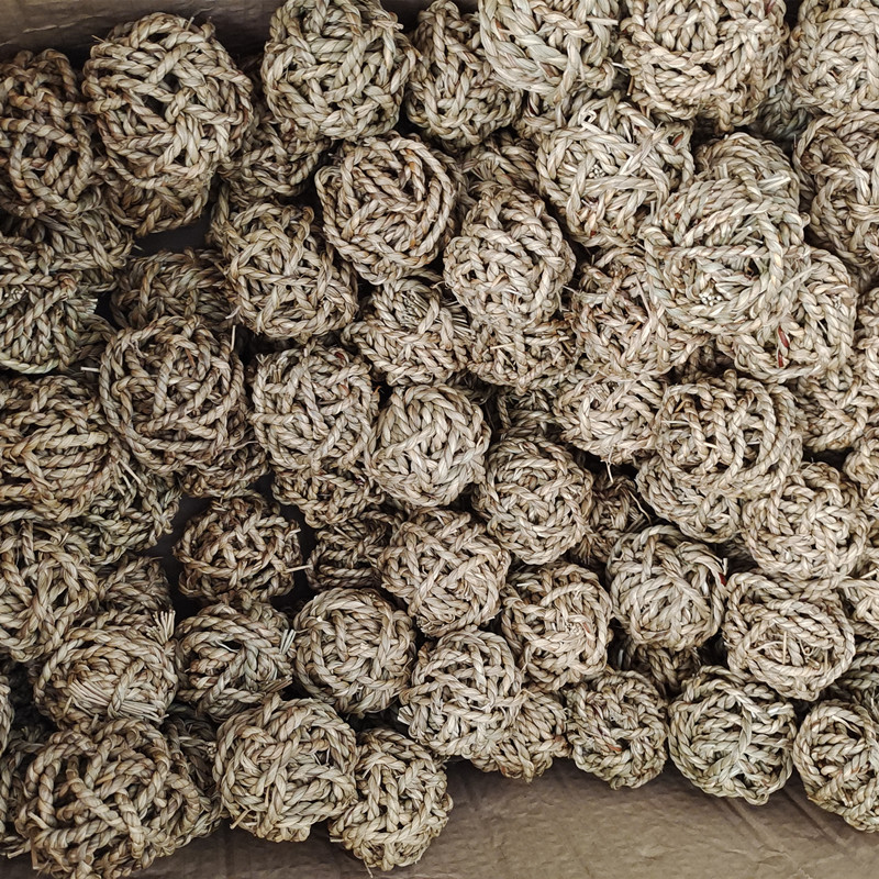Rabbit Molar Playing Water Hyacinth Grass Ball Water Grass Ball Willow Ball Rattan Ball Apple Tree Ball Woven Ball Grass Radish