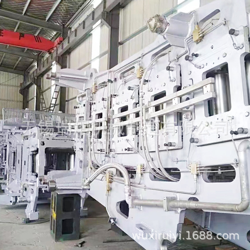 Fan-Shaped Continuous Casting Machine Movable Section Roller Shaft Billet Secondary Cooling Section Water-Cooled Bearing Housing Manufacturer Non-Standard Length Processing