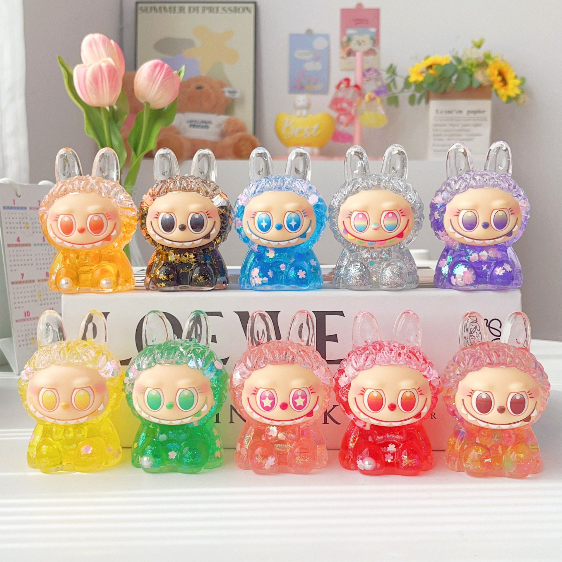 Tiktok 8cm Giant Labubu Figurine Oil Milk Bean Flowing Sand DIY Accessories Acrylic Wholesale Gift Holiday