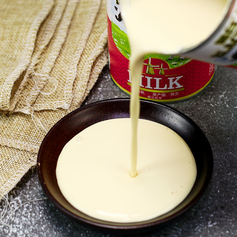 Black and White Full-Fat Evaporated Milk 400g Imported from the Netherlands Evaporated Milk Evaporated Milk Hong Kong-Style Stockings Milk Tea Special Raw Materials