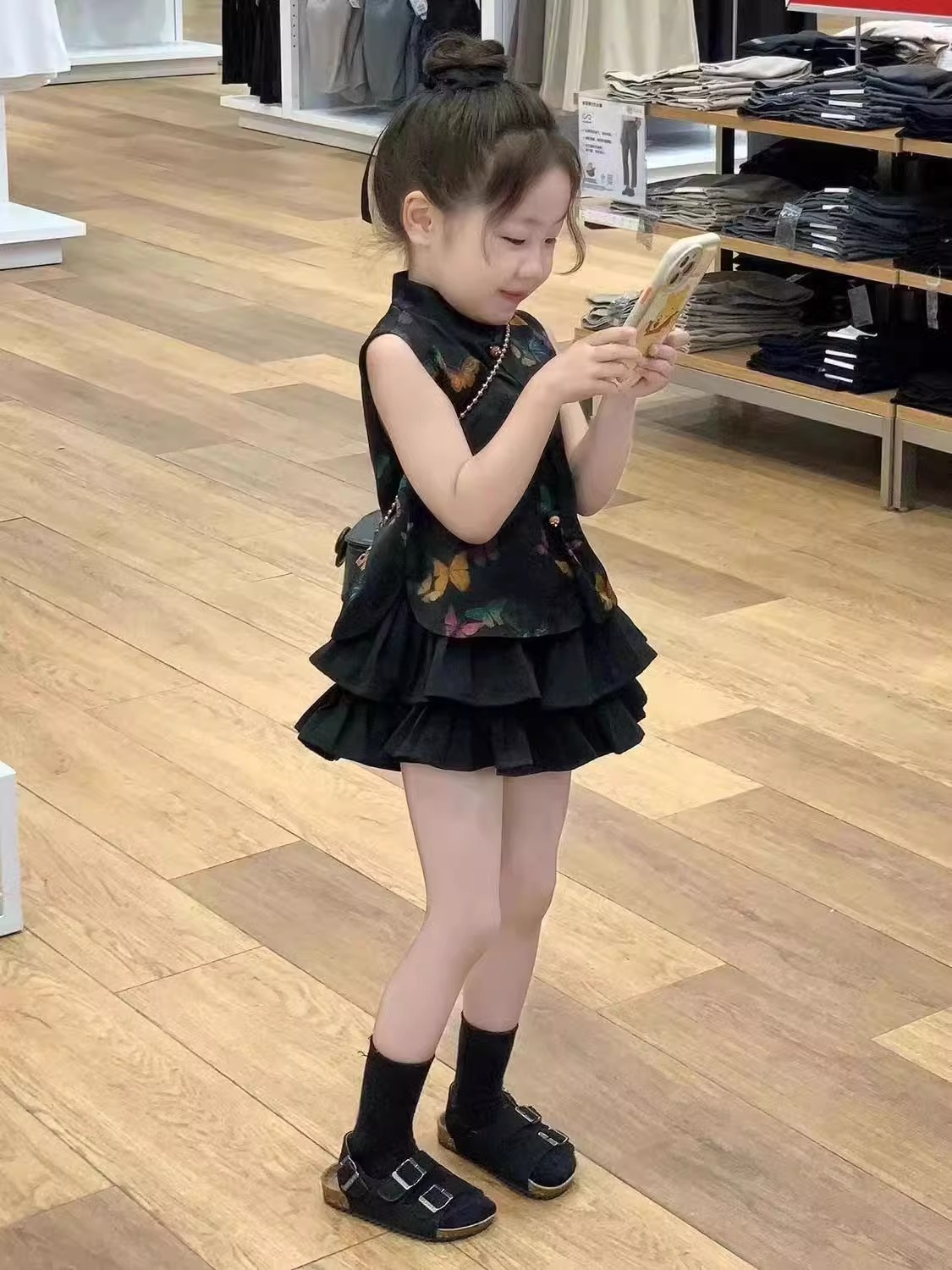 Children's Clothing Processing