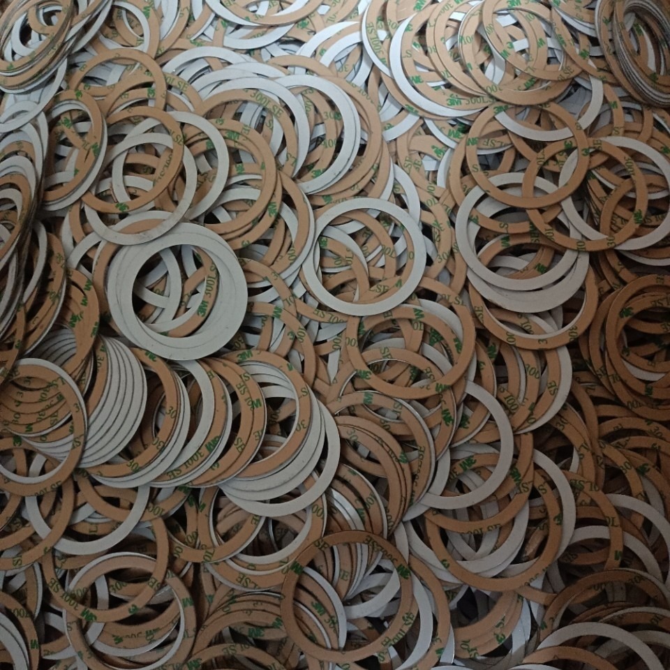 Wireless charging magnetic sheet wholesale Magsafe charging magnetic back stick car mobile phone bracket ultra-thin magnetic ring batch