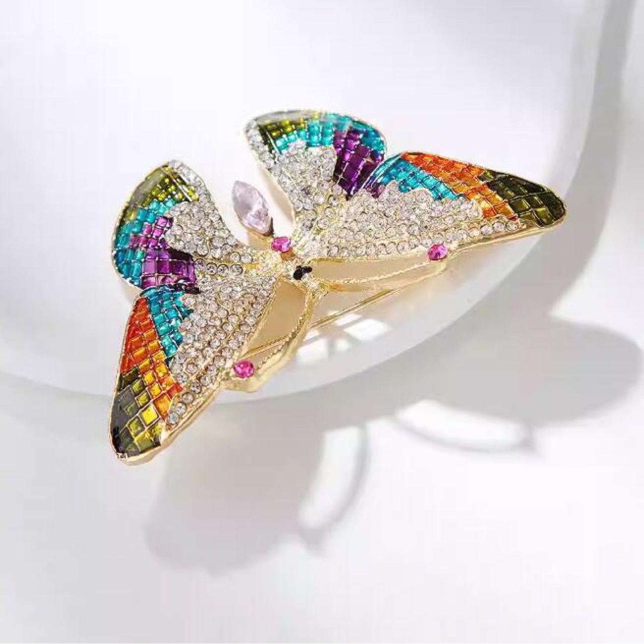 Fashion colorful exquisite diamond butterfly brooch light luxury temperament glazed diamond corsage cross-border explosion wholesale suit