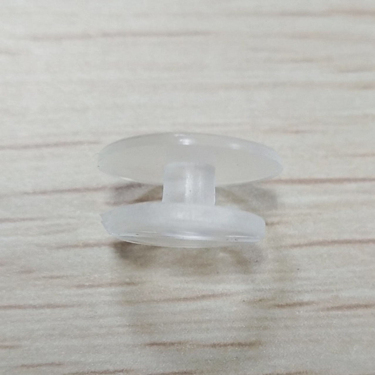 Manufacturer Supplies Transparent I-Shaped Buckle Plastic Shoe Charms for Clogs, Garden Shoe Soles, Transparent Buckle 1.2 Shoelaces