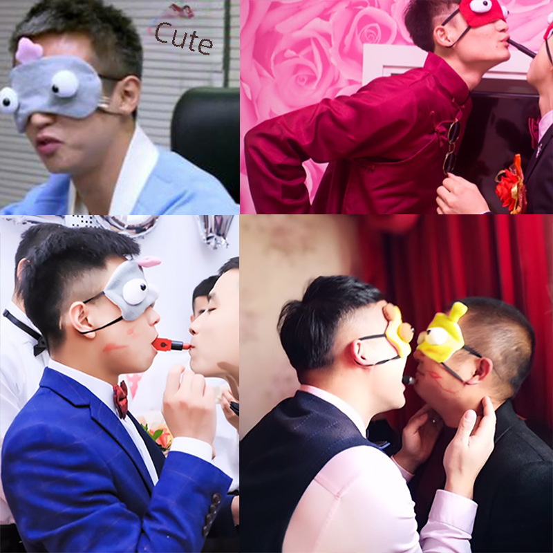 Wholesale wedding supplies running men's eye mask wedding trick best man groom blocking the door to pick up the game props