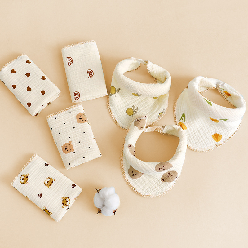 Wholesale infant four-layer wrinkled cloth bib newborn baby spitting saliva towel cartoon multi-functional small square towel