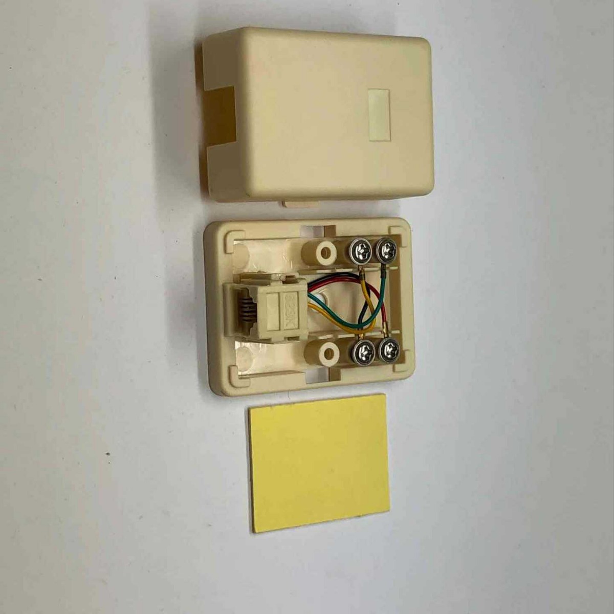 Manufacturer specializes in producing telephone junction box 6P4C single hole junction box 6P4C telephone junction box accessories