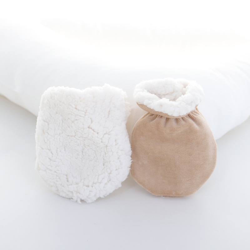 Baby Anti-scratch Gloves Autumn and Winter New Velvet Thickened Baby Velvet Colored Cotton Gloves Newborn Gloves