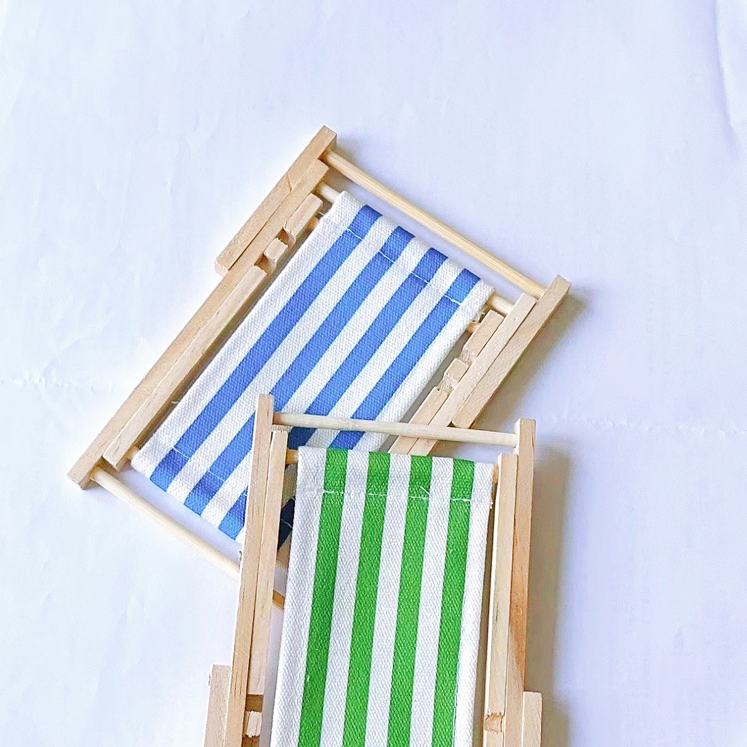 New Year Decoration Gift Mini Doll House dollhouse Pocket Furniture Beach Chair Miniature Foldable Mobile Phone