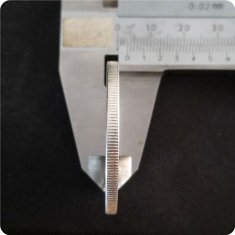 Mexican 1947 Antique Commemorative Coins Made of Brass and Non-Magnetic # T2015