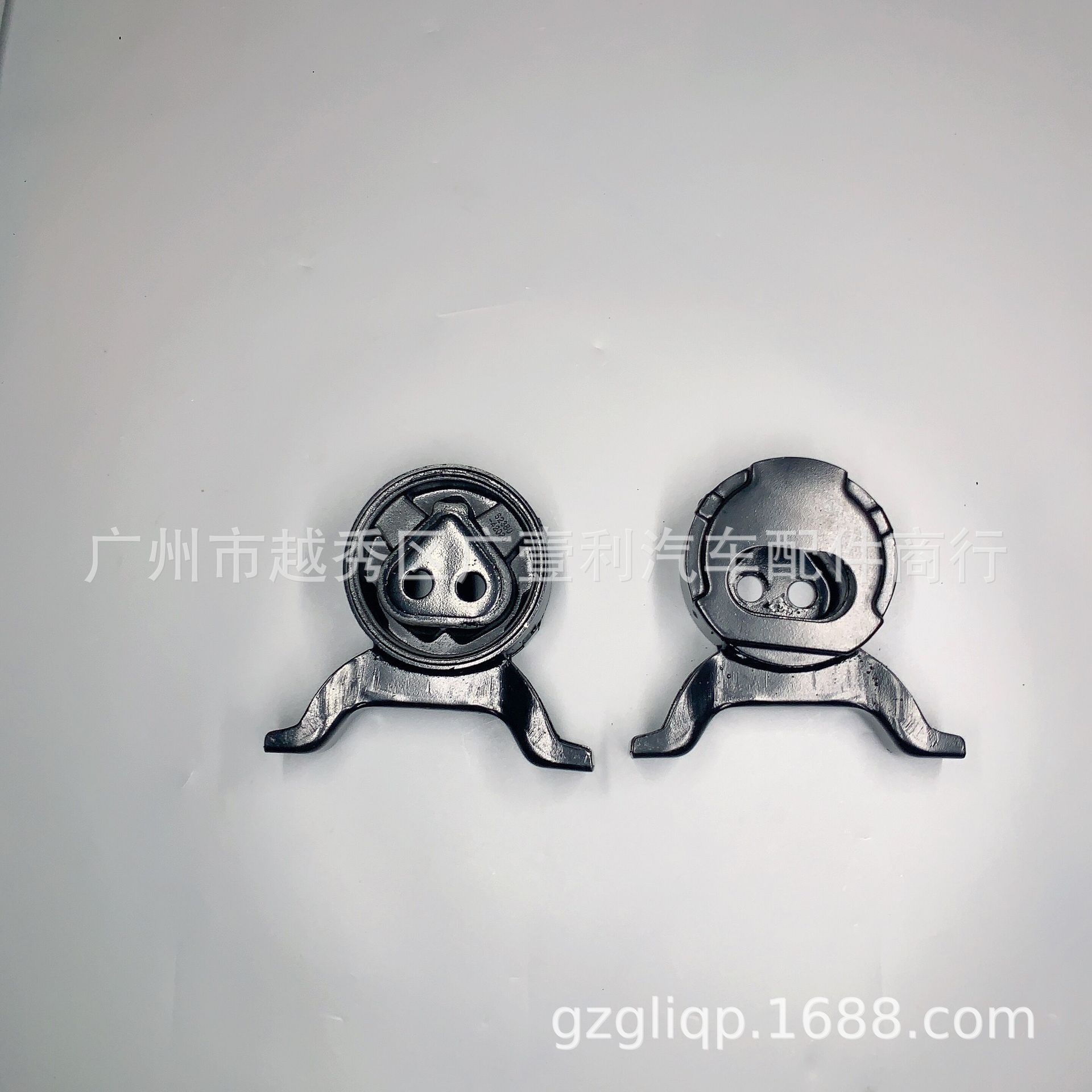 Suitable for 52380-42082 52380-42050 52380-42020 RAV4 rear differential rubber sleeve