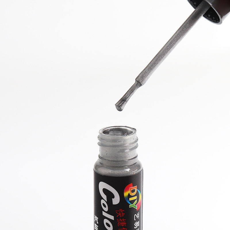 Car paint pen pearl white scratch repair agent black depth mark special self-painting silver paint pen